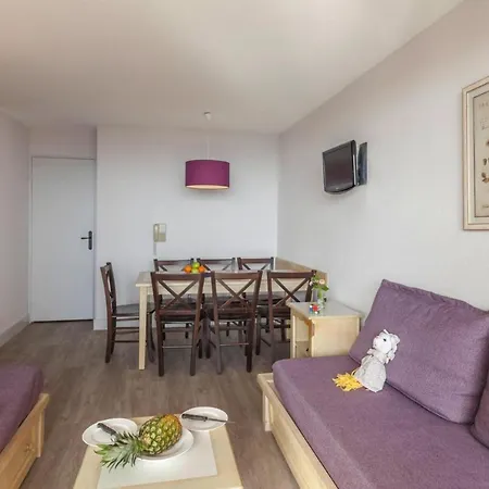 La Pinede, Vakantiehuis